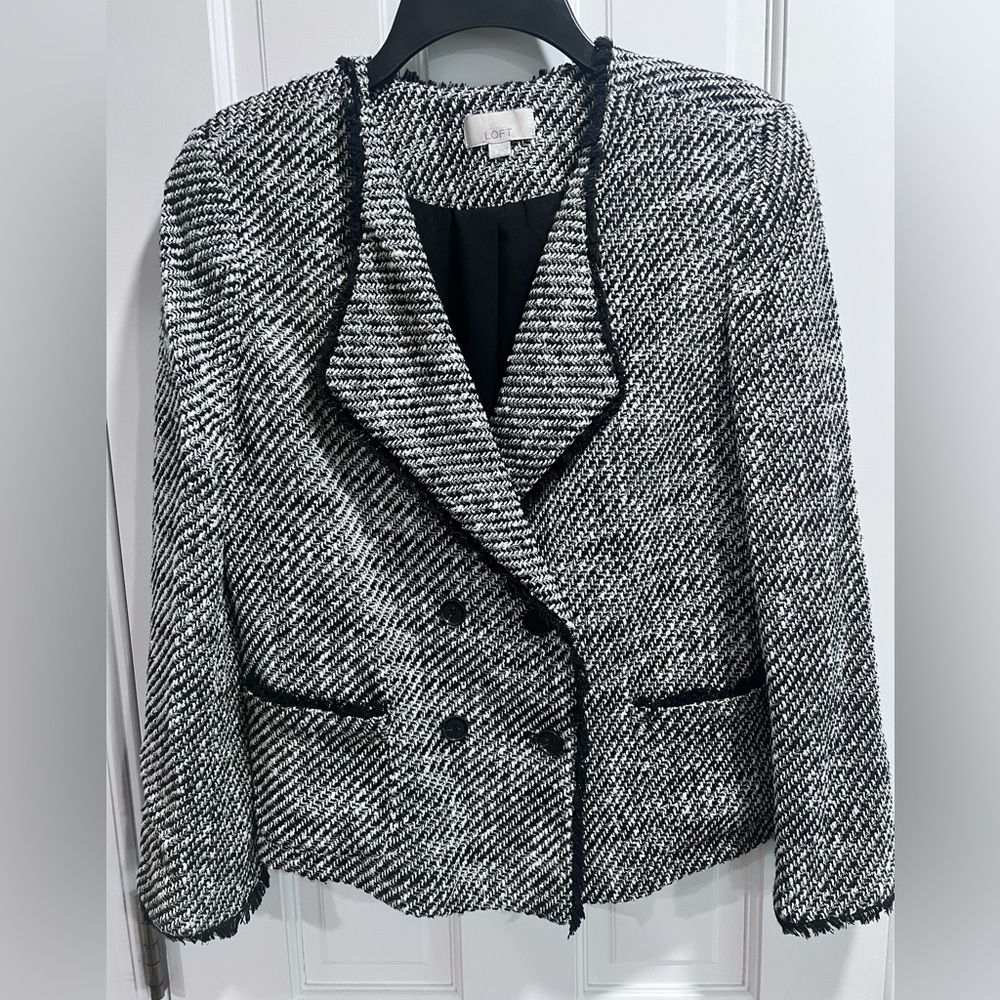 LOFT Women's Black and White Tweed Jacket